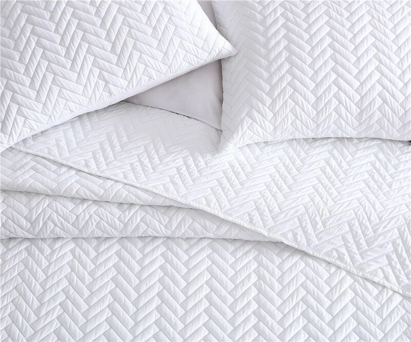 Birch 3 Piece Queen Quilt Set White White 5 Birch 3 Piece Queen Quilt Set White White - Image 5