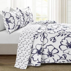 Scandinavian Floral Quilt Navy/White 3Pc Set King Navy/White -Bed Linings Sales 2024 431d554066b94d0db6dc9d9f3531f1a7