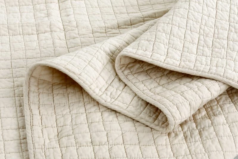 MarCielo 100% Cotton Quilted Throw 50 X 60 Inches Check Beige 2 MarCielo 100% Cotton Quilted Throw 50 X 60 Inches Check Beige - Image 2
