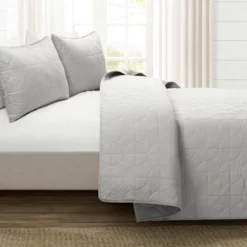 Mid Century Circle Reversible Oversized Cotton Quilt 3Pc Set Gray -Bed Linings Sales 2024 7c96772614ea4961a3c2a44edc868840