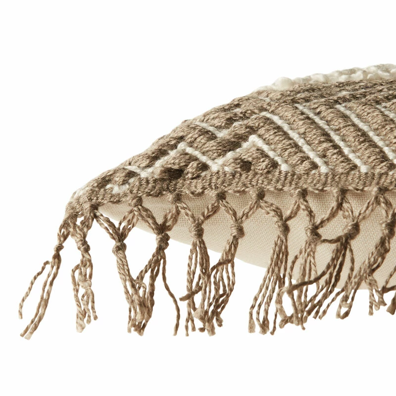 Isko Lawson 16" Pillow By Jaipur 3 Isko Lawson 16" Pillow By Jaipur - Image 3