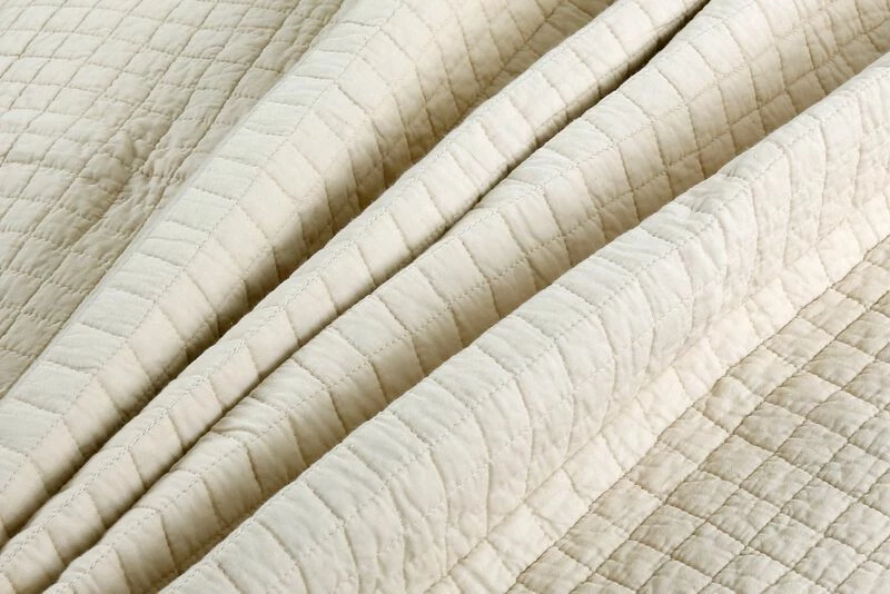 MarCielo 100% Cotton Quilted Throw 50 X 60 Inches Check Beige 3 MarCielo 100% Cotton Quilted Throw 50 X 60 Inches Check Beige - Image 3