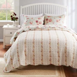 Greenland Home Antique Rose Authentic Patchwork Construction Quilt Set 2-Piece Blue -Bed Linings Sales 2024 afe3135e76b44841853810f4e544c110