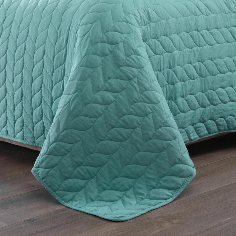 MarCielo 3 Piece Lightweight Bedspread Quilt Set Leaf Teal 2 MarCielo 3 Piece Lightweight Bedspread Quilt Set Leaf Teal - Image 2