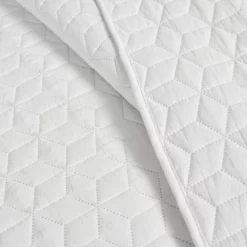 French Country Geo Ruffle Skirt Bedspread 3Pc Set White -Bed Linings Sales 2024 fb85e643561a4b3cb449e61d1a722650